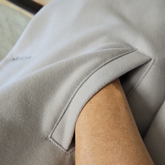 Size XS Guess winter pea coat with detachable faux fur collar worn 2-3 times - Picture 10 of 17